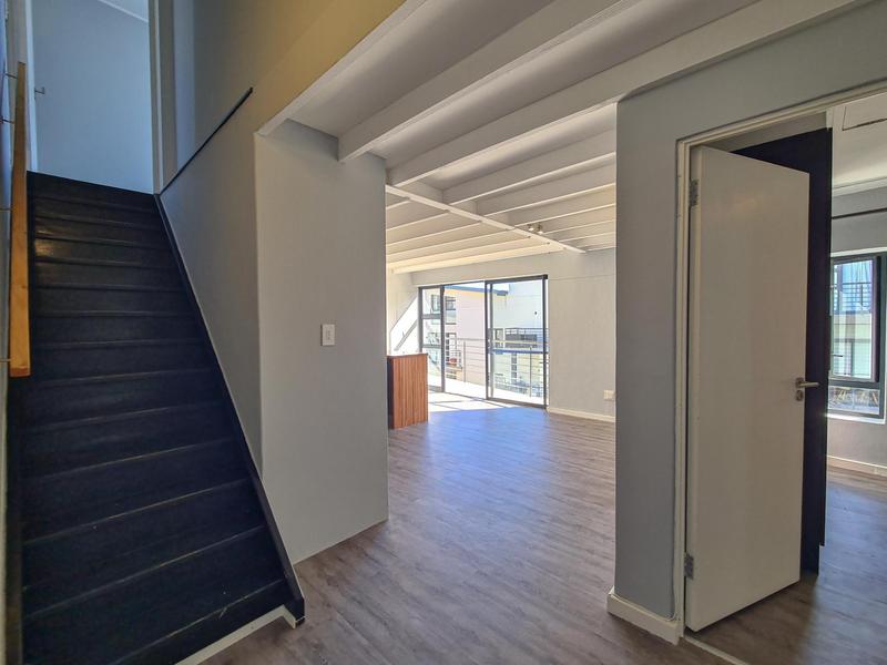 2 Bedroom Property for Sale in Hout Bay Western Cape